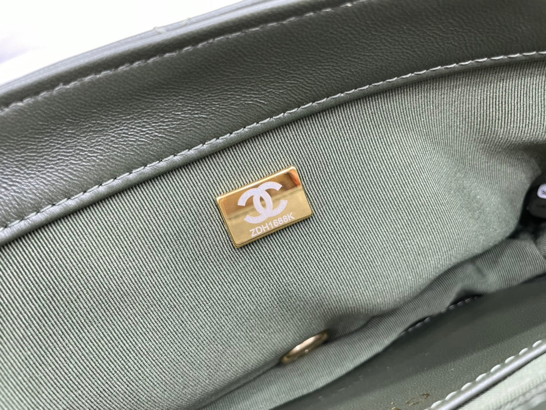 Chanel - Luxury Bag - CHL - 629
