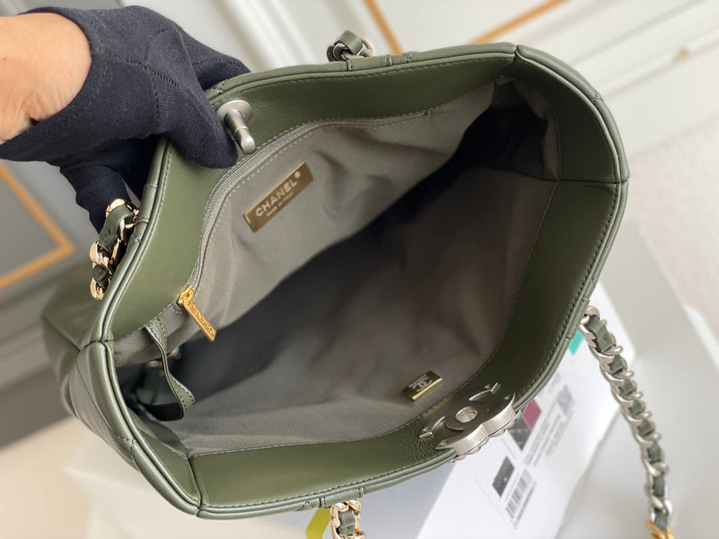 Chanel - Luxury Bag - CHL - 579