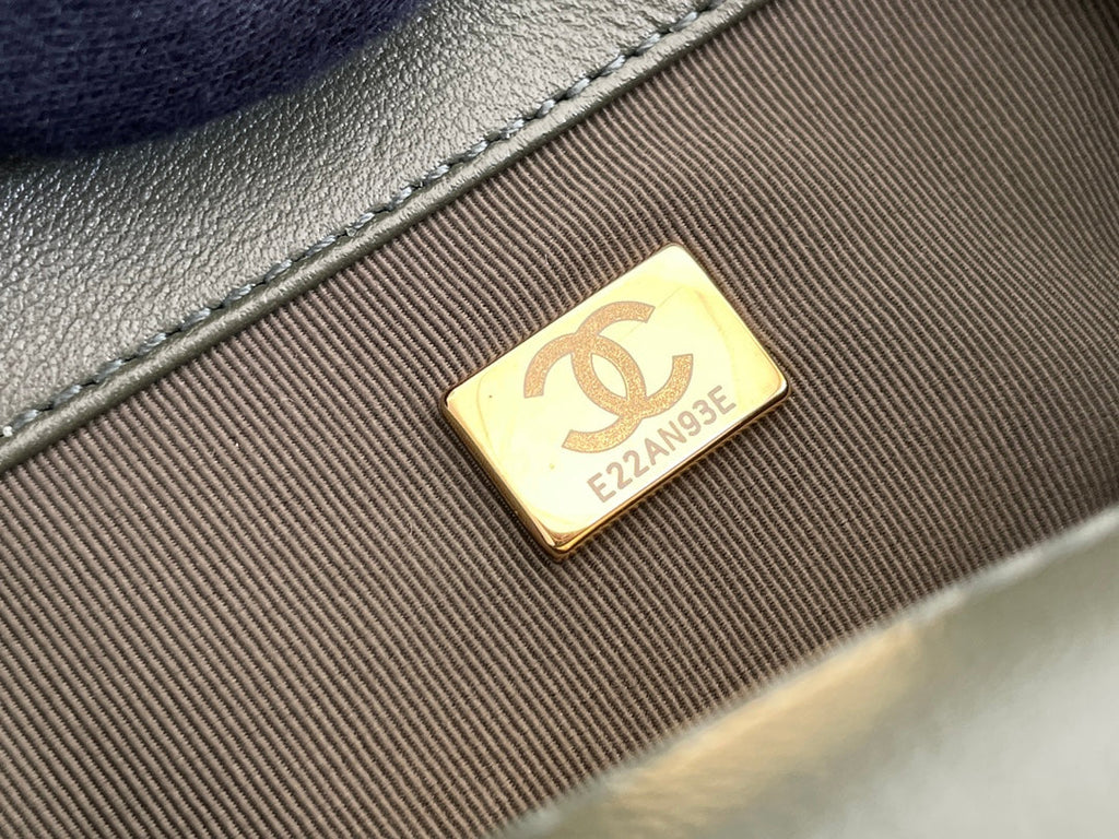 Chanel - Luxury Bag - CHL - 581
