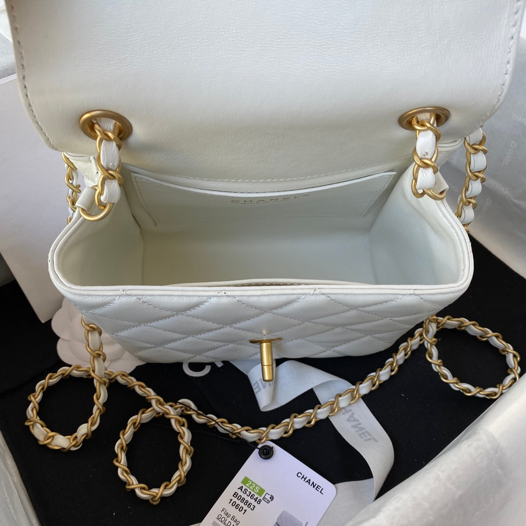 Chanel - Luxury Bag - CHL - 524