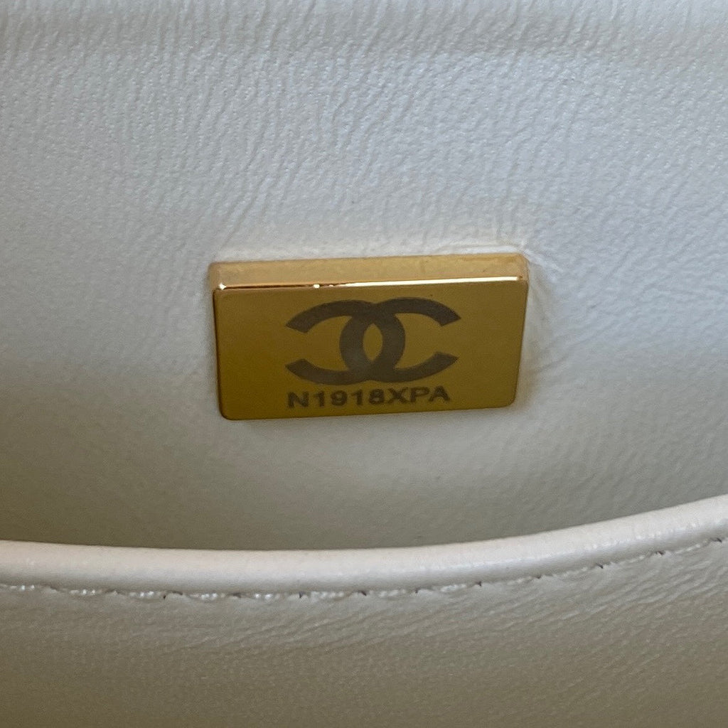 Chanel - Luxury Bag - CHL - 524