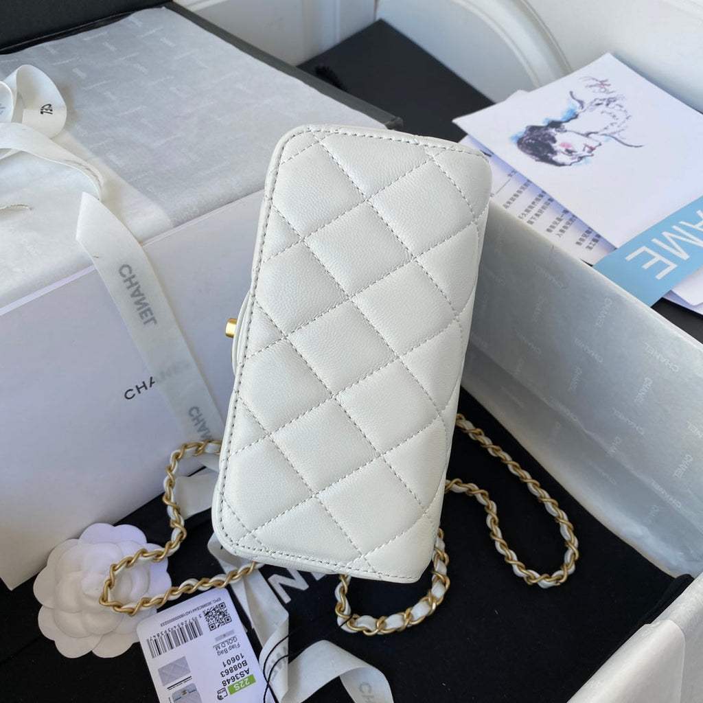 Chanel - Luxury Bag - CHL - 524