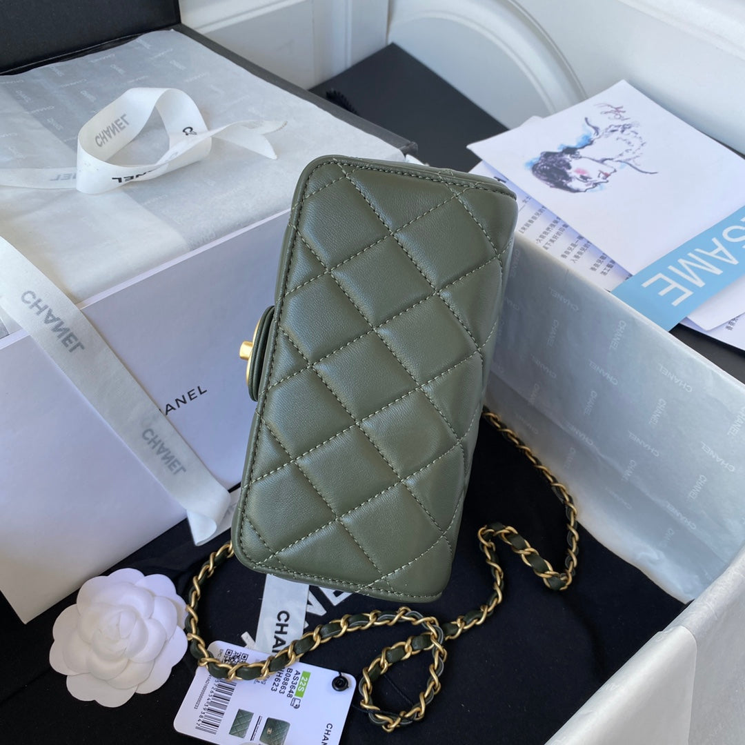 Chanel - Luxury Bag - CHL - 523