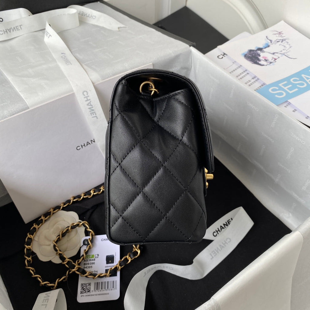 Chanel - Luxury Bag - CHL - 521