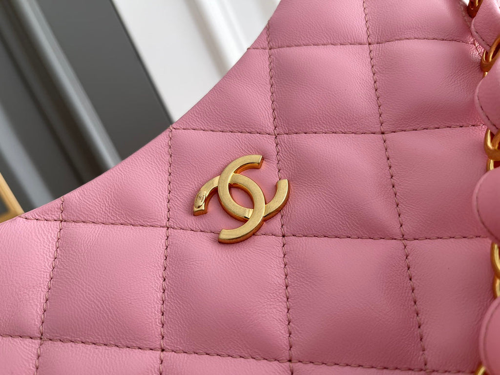 Chanel - Luxury Bag - CHL - 586