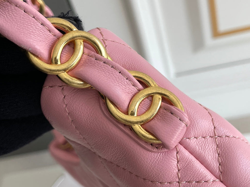 Chanel - Luxury Bag - CHL - 586