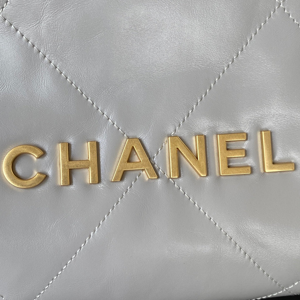 Chanel - Luxury Bag - CHL - 539