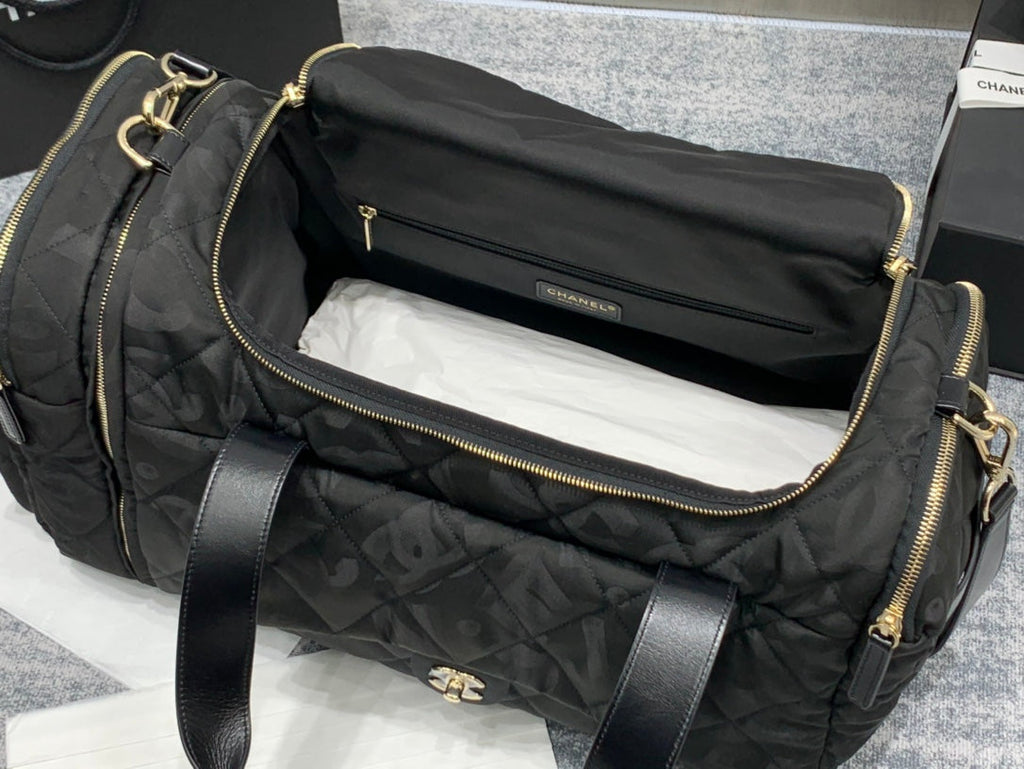 Chanel - Luxury Bag - CHL - 385