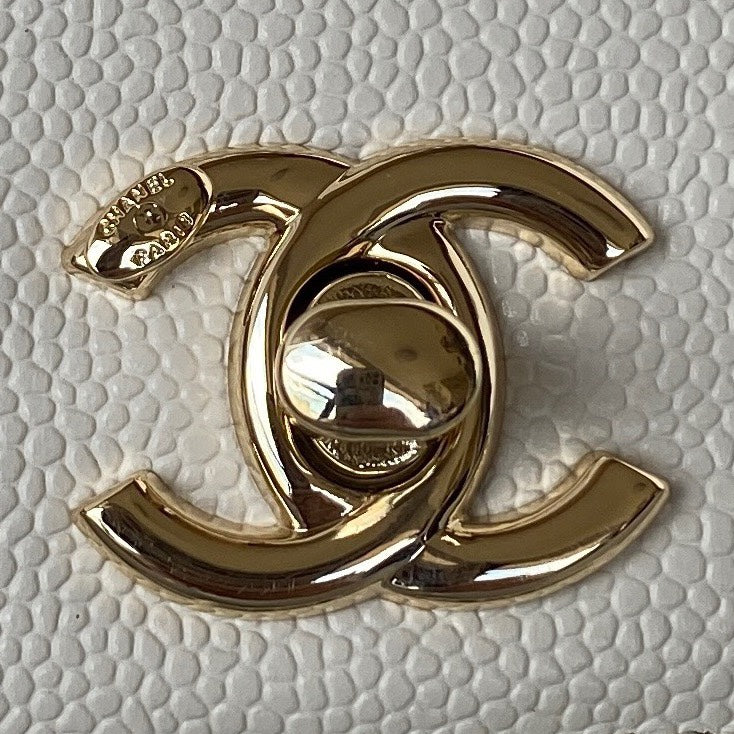 Chanel - Luxury Bag - CHL - 546