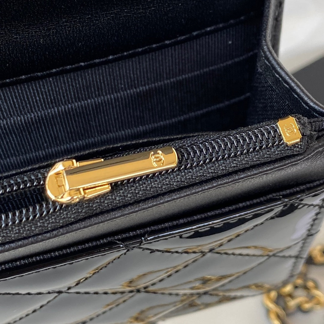 Chanel - Luxury Bag - CHL - 357