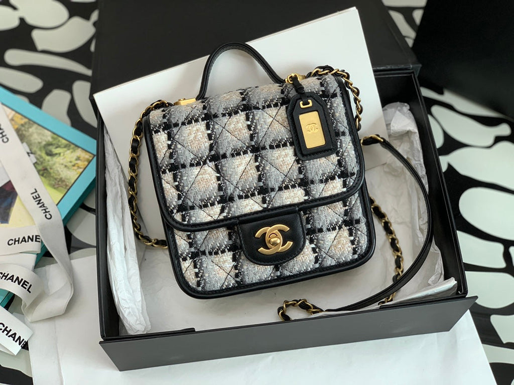 Chanel - Luxury Bag - CHL - 434