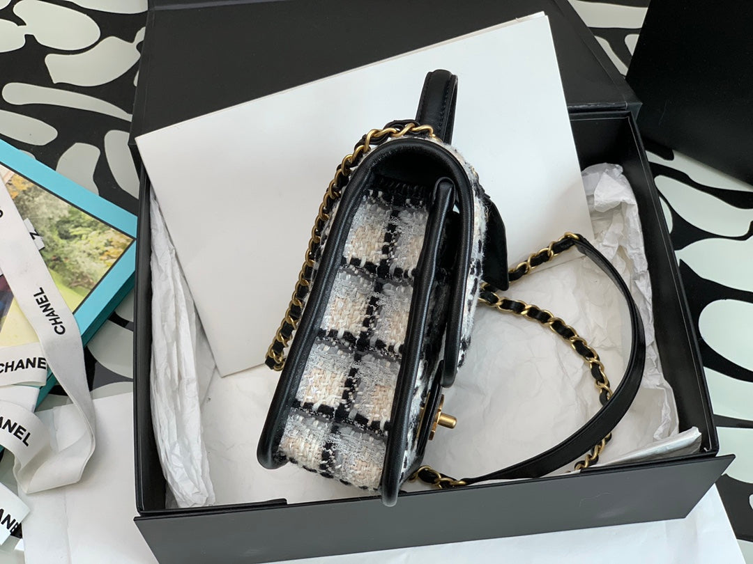 Chanel - Luxury Bag - CHL - 434