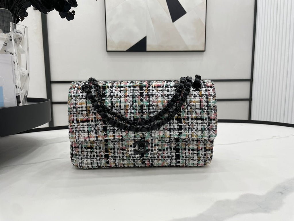 Chanel - Luxury Bag - CHL - 517