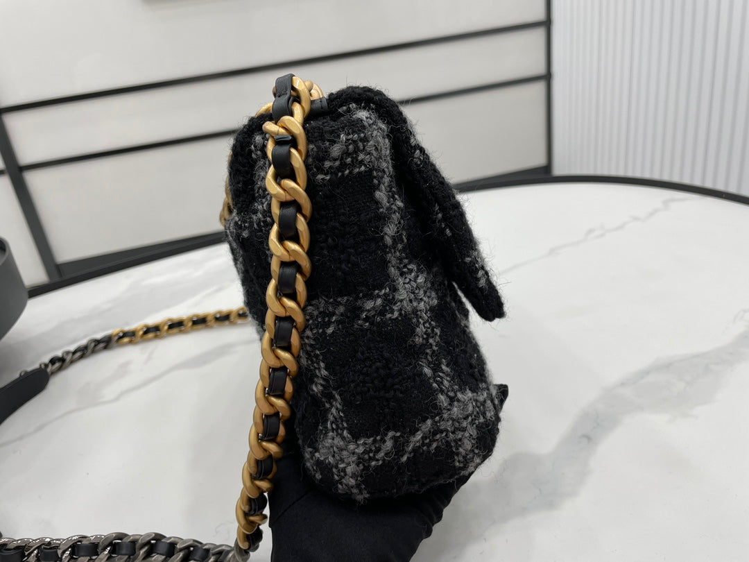 Chanel - Luxury Bag - CHL - 486