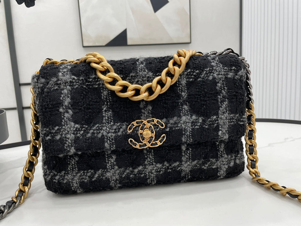Chanel - Luxury Bag - CHL - 486