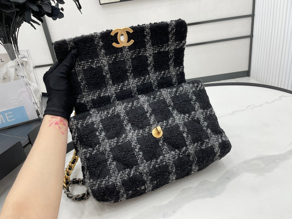 Chanel - Luxury Bag - CHL - 486
