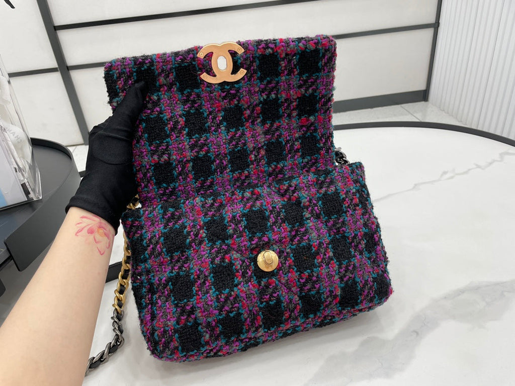 Chanel - Luxury Bag - CHL - 489