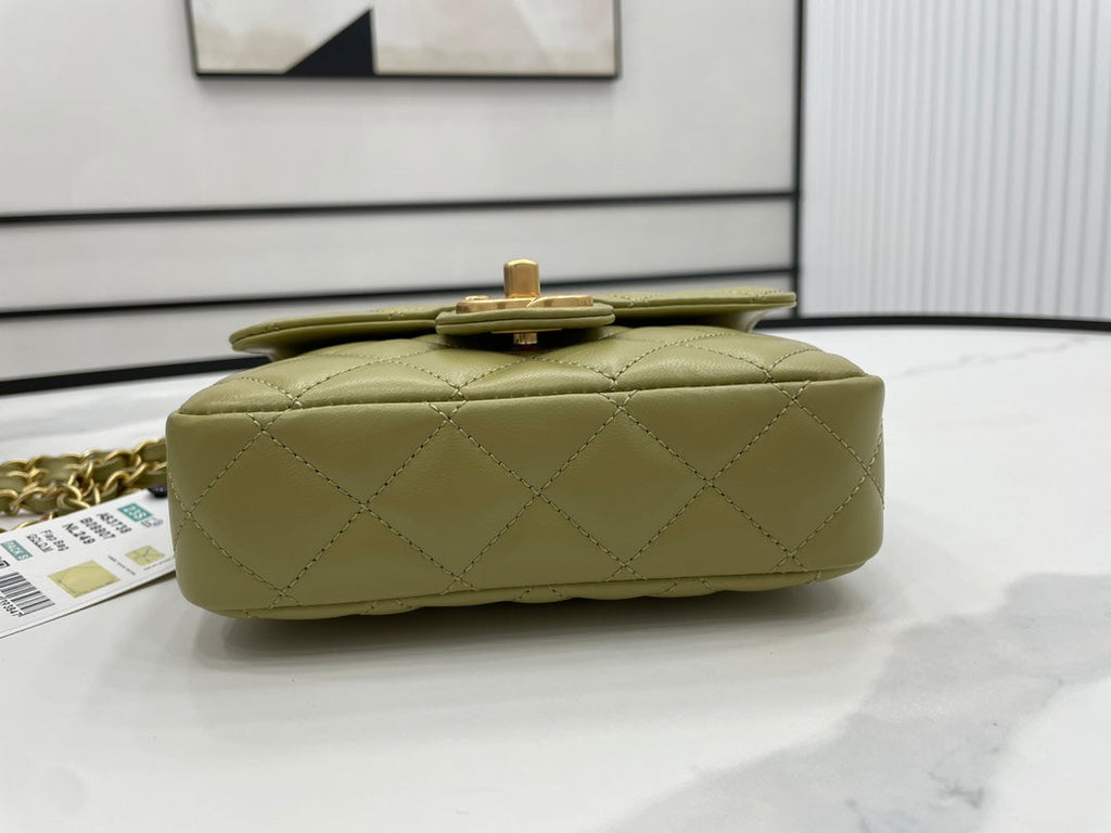 Chanel - Luxury Bag - CHL - 462