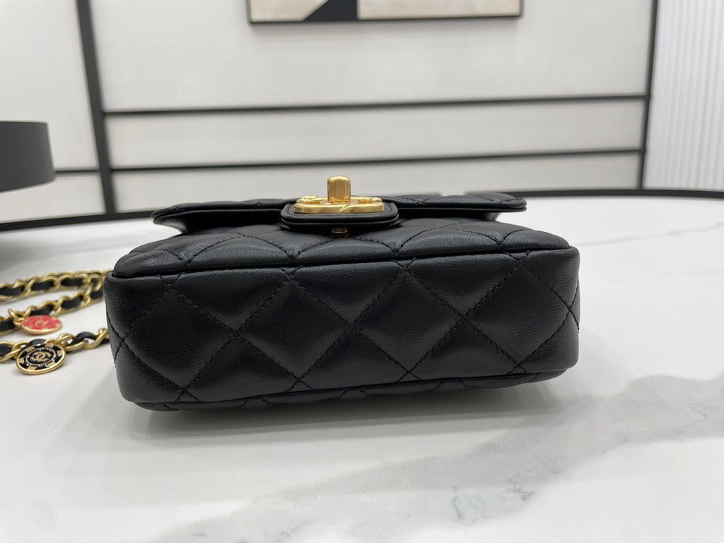 Chanel - Luxury Bag - CHL - 464