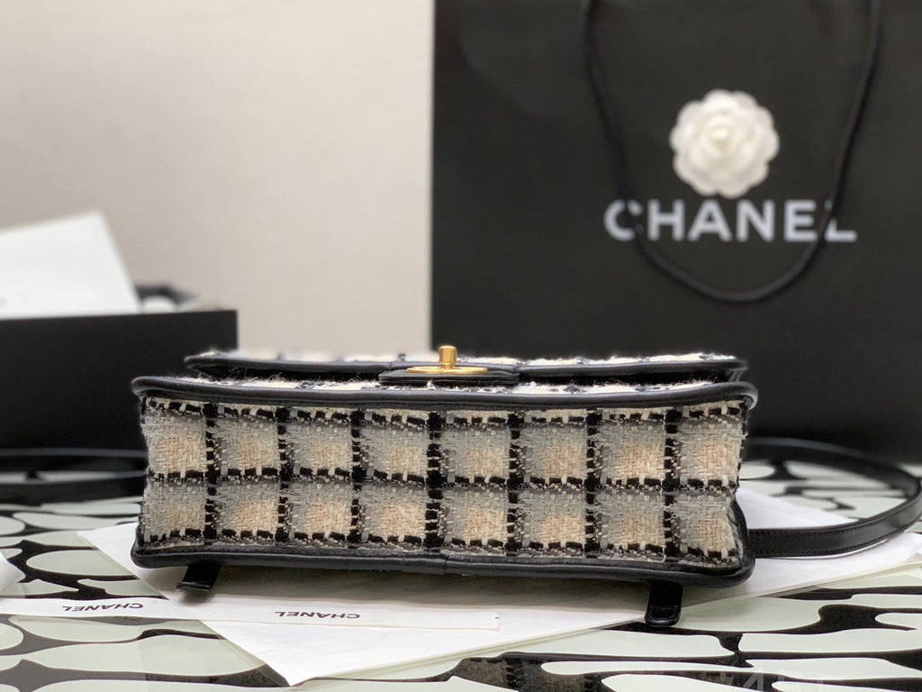 Chanel - Luxury Bag - CHL - 433