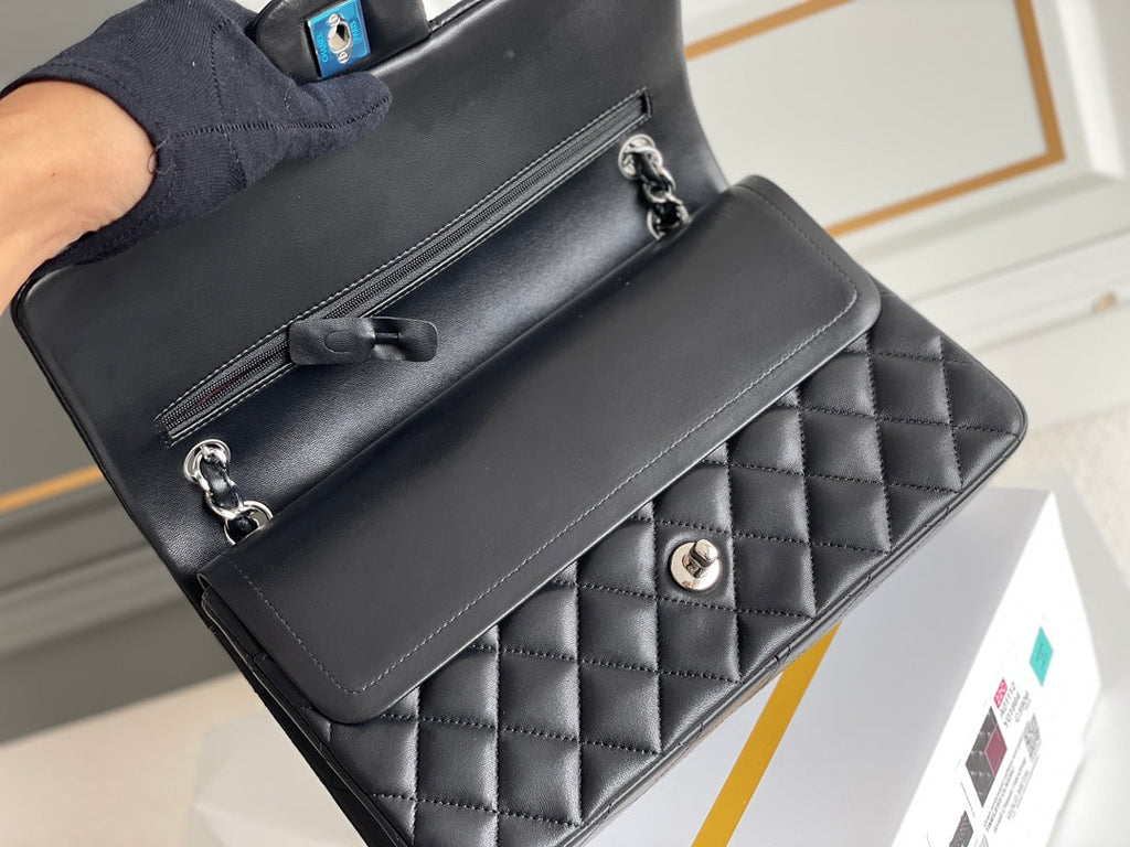 Chanel - Luxury Bag - CHL - 446