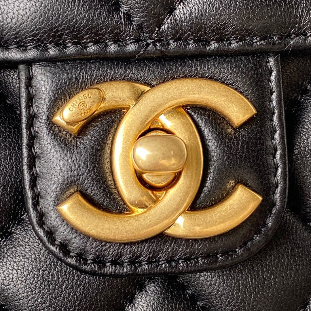 Chanel - Luxury Bag - CHL - 423