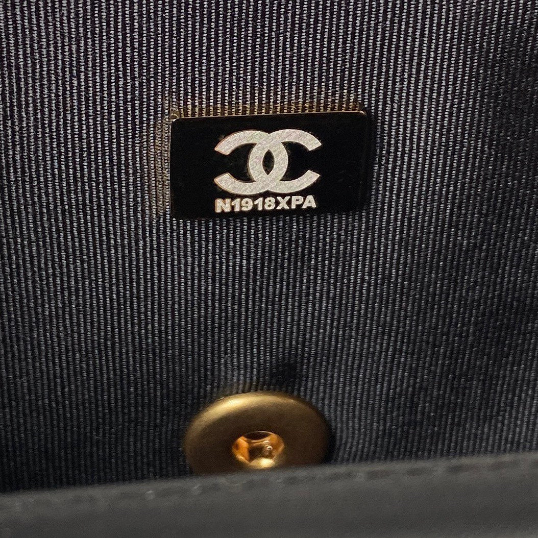 Chanel - Luxury Bag - CHL - 424