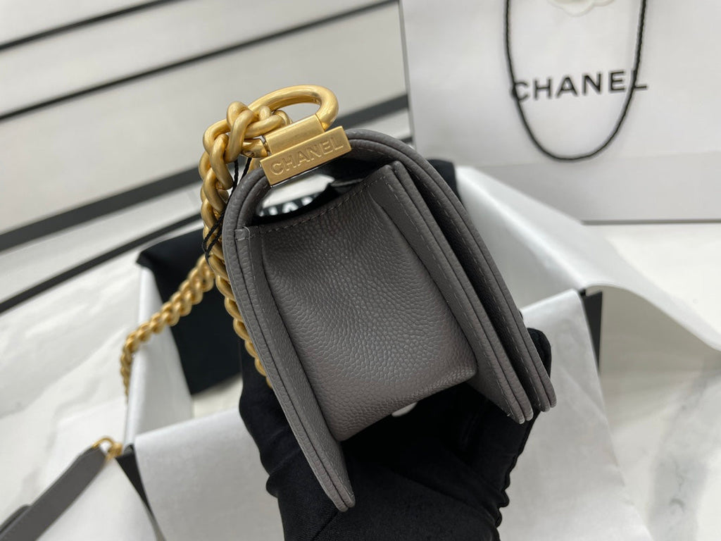 Chanel - Luxury Bag - CHL - 421