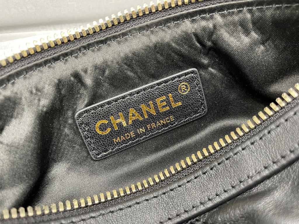 Chanel - Luxury Bag - CHL - 420
