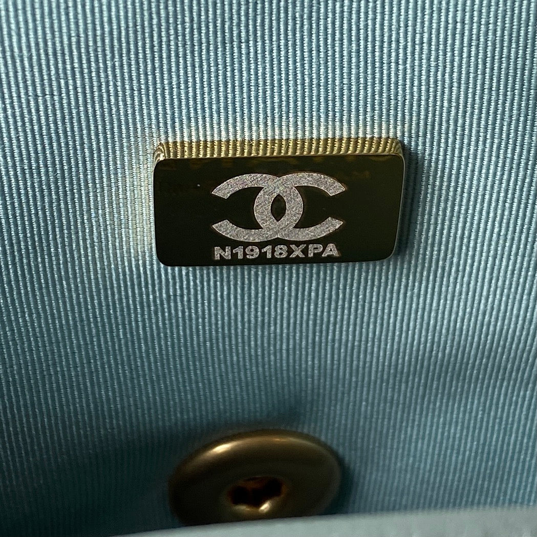 Chanel - Luxury Bag - CHL - 426