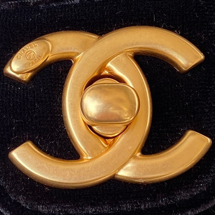 Chanel - Luxury Bag - CHL - 430