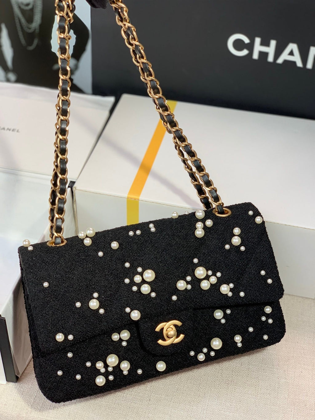 Chanel - Luxury Bag - CHL - 439