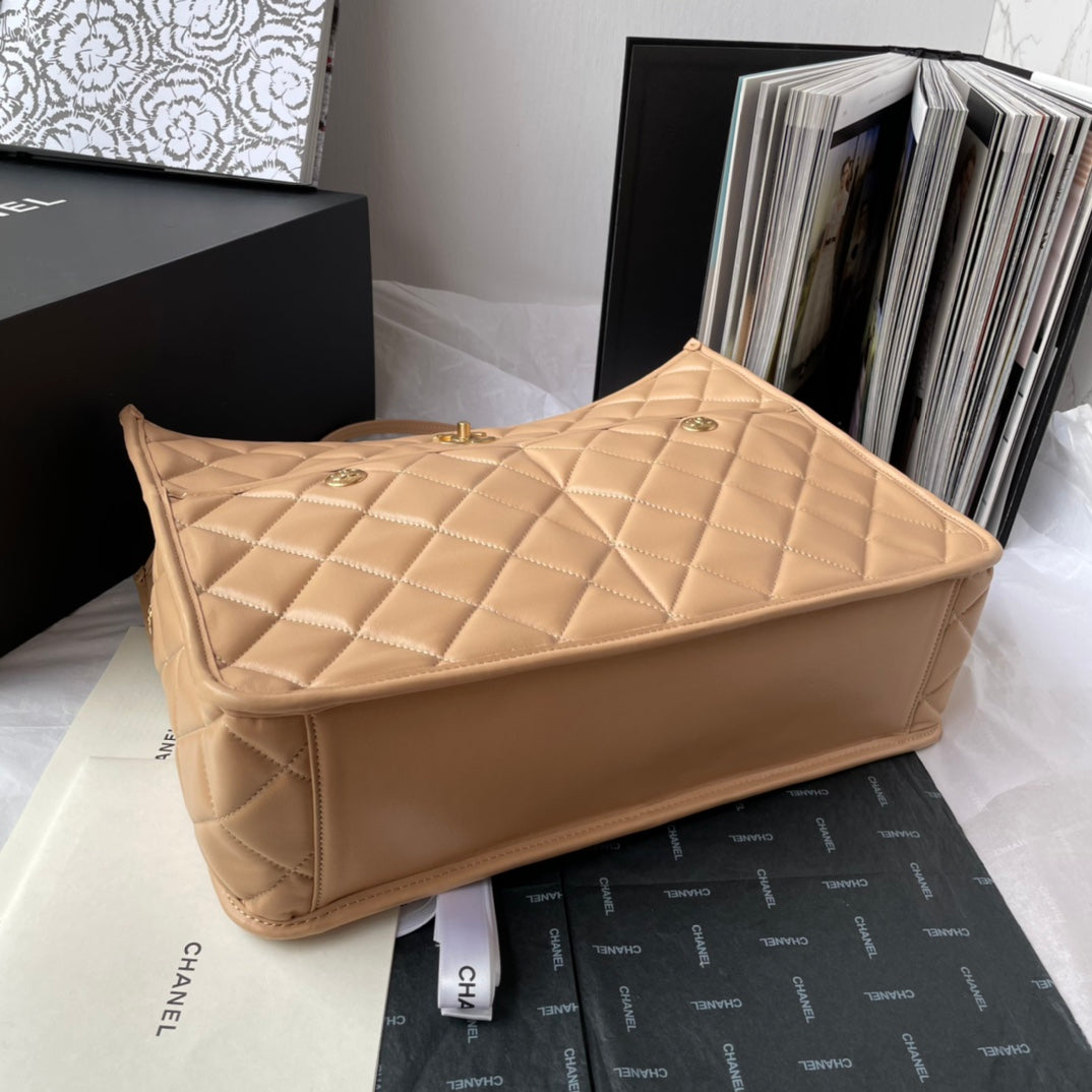 Chanel - Luxury Bag - CHL - 320
