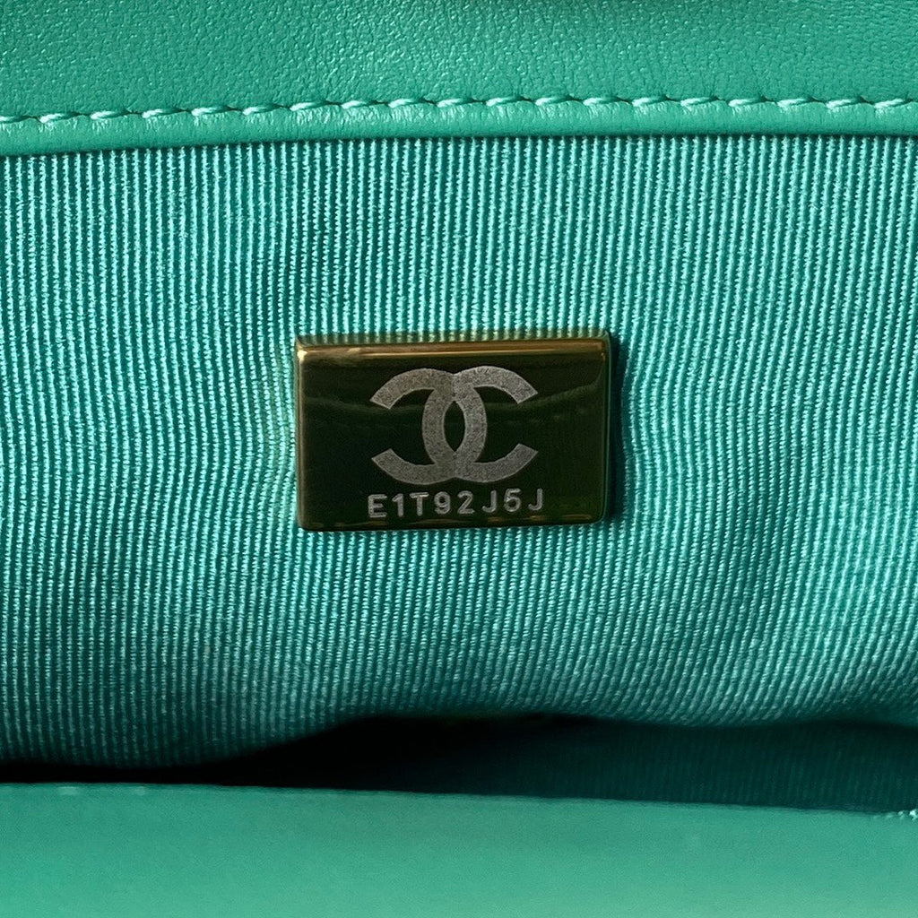 Chanel - Luxury Bag - CHL - 382