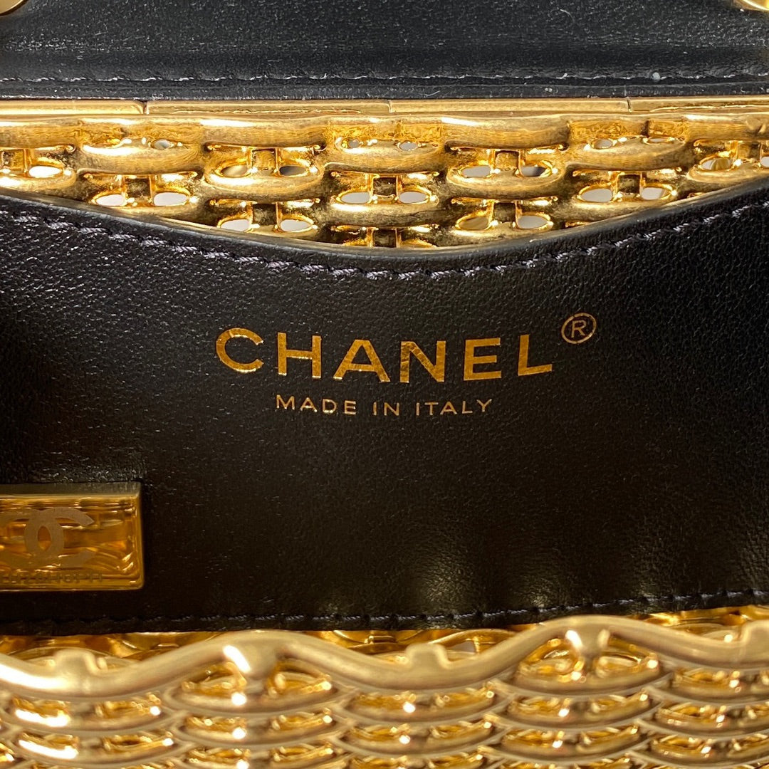 Chanel - Luxury Bag - CHL - 384