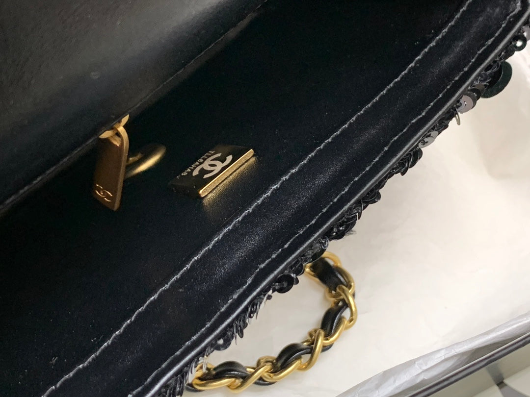 Chanel - Luxury Bag - CHL - 333
