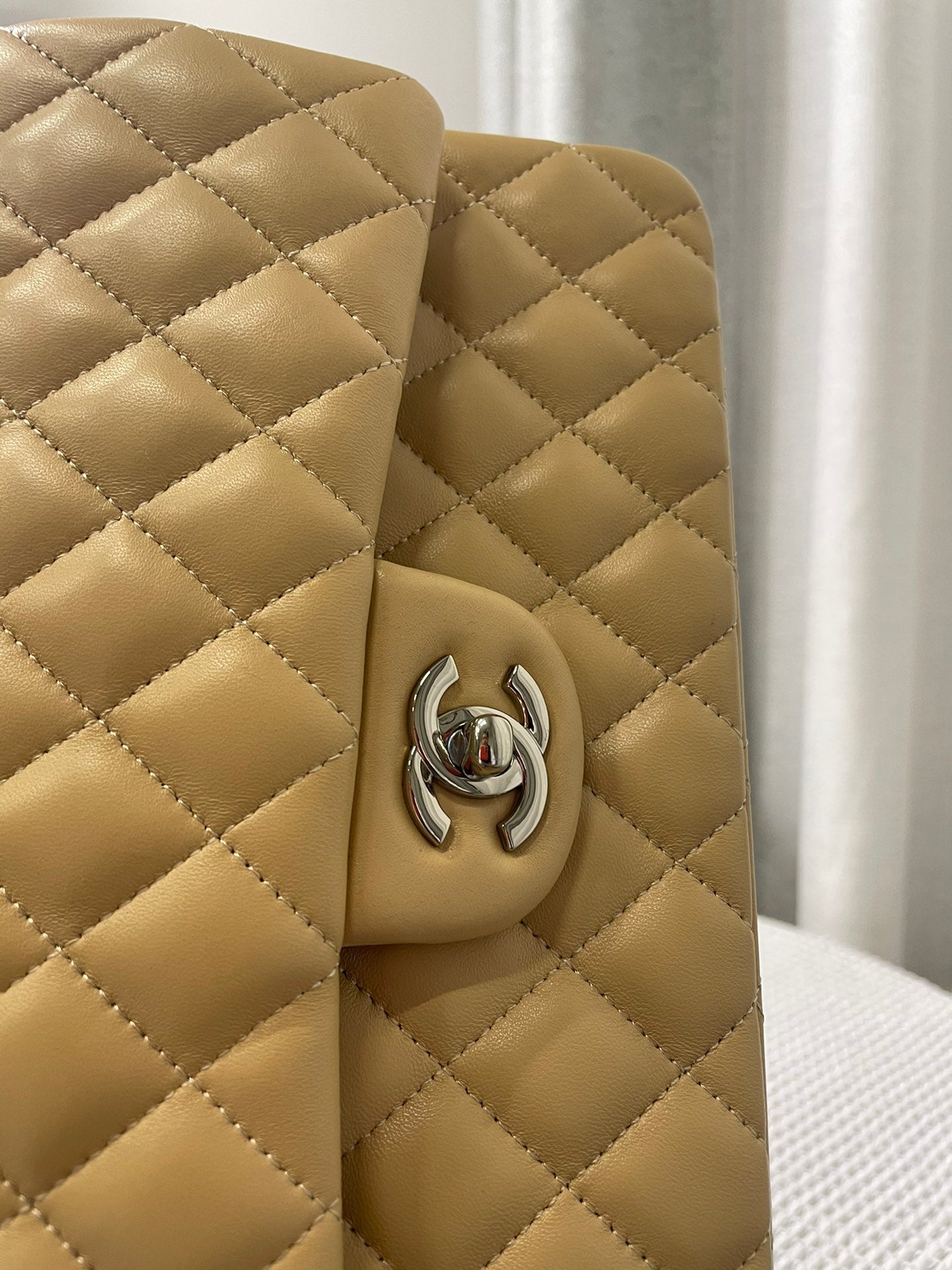 Chanel - Luxury Bag - CHL - 400