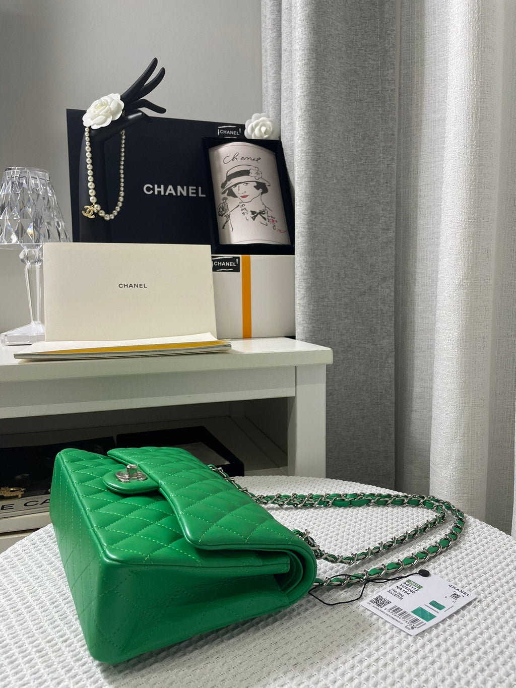 Chanel - Luxury Bag - CHL - 403
