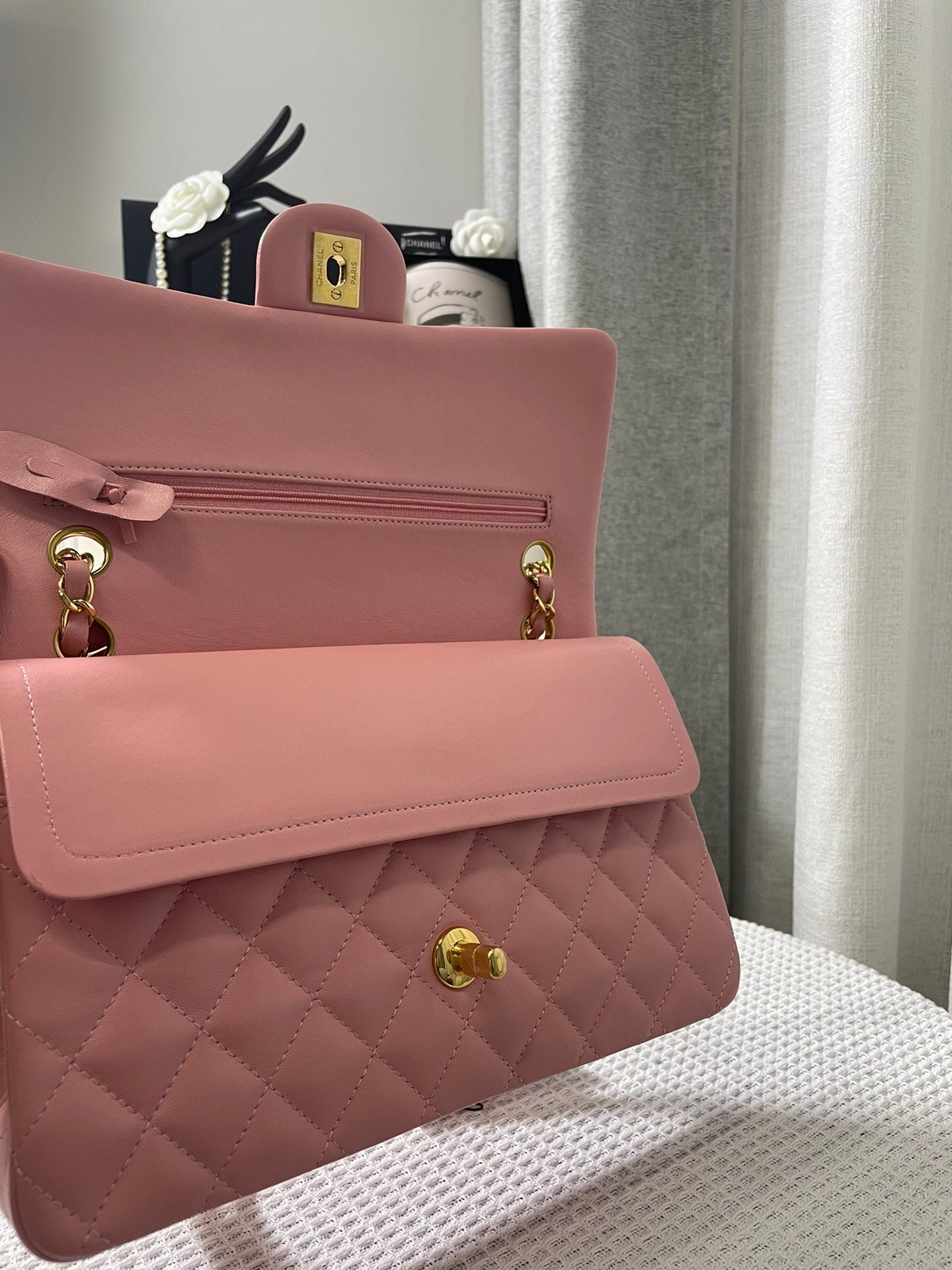 Chanel - Luxury Bag - CHL - 406