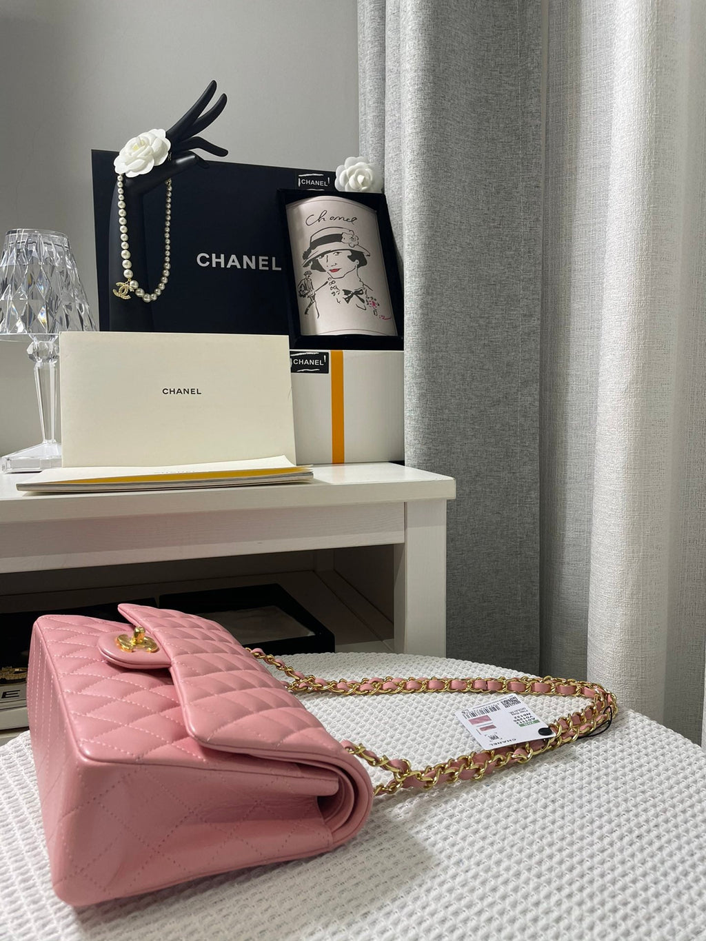 Chanel - Luxury Bag - CHL - 406
