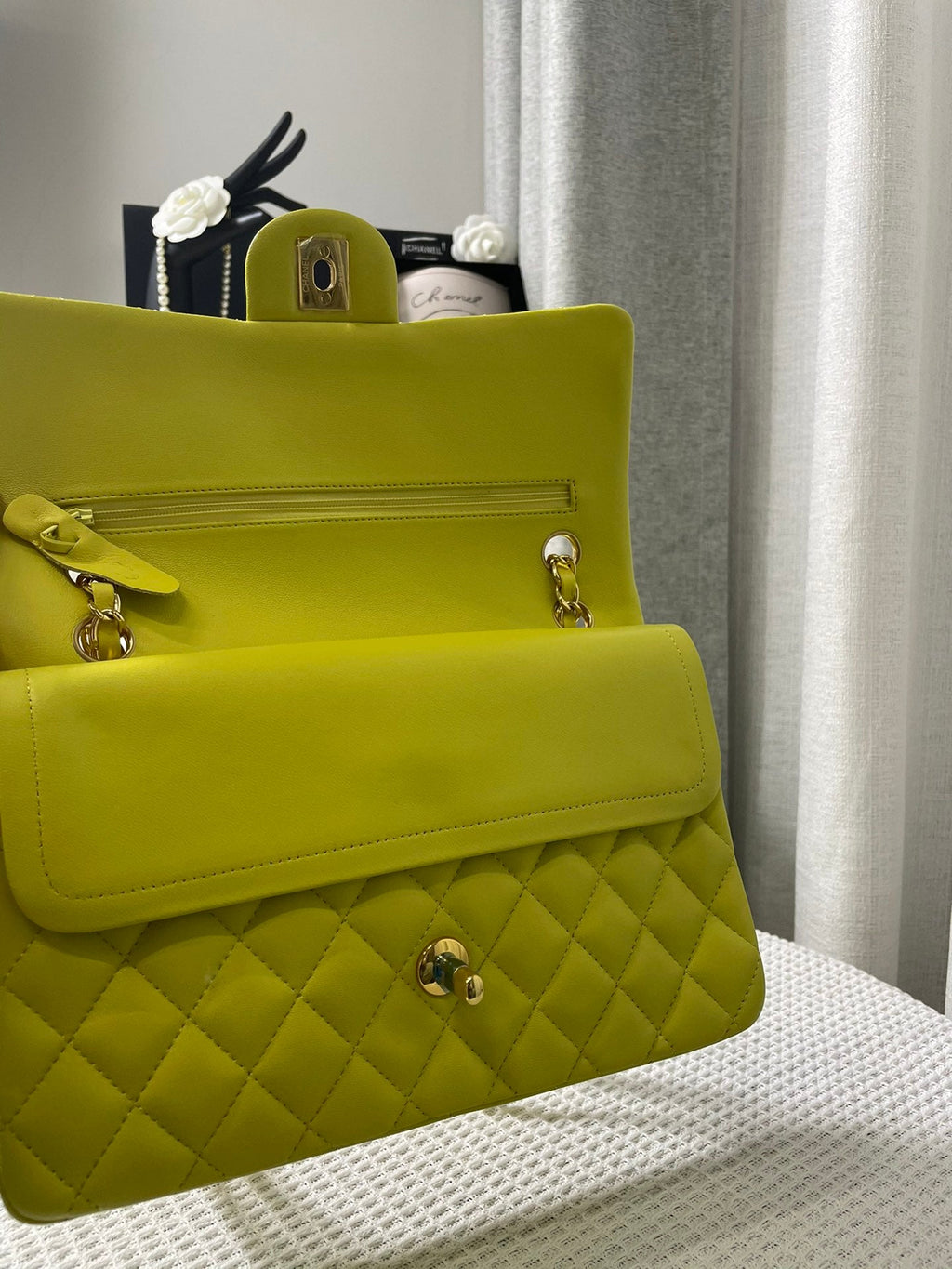 Chanel - Luxury Bag - CHL - 397
