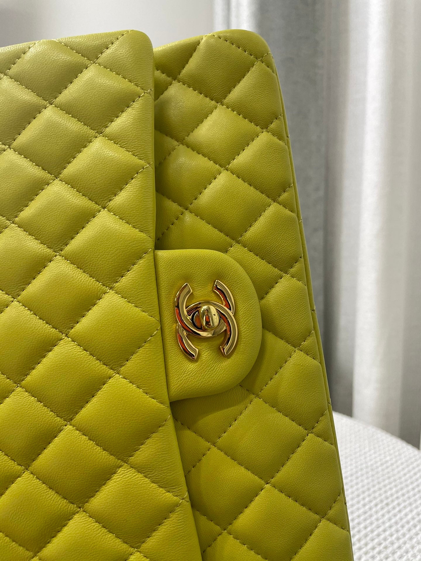 Chanel - Luxury Bag - CHL - 397