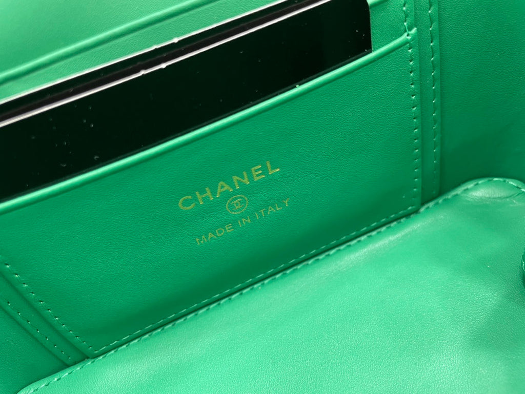 Chanel - Luxury Bag - CHL - 338