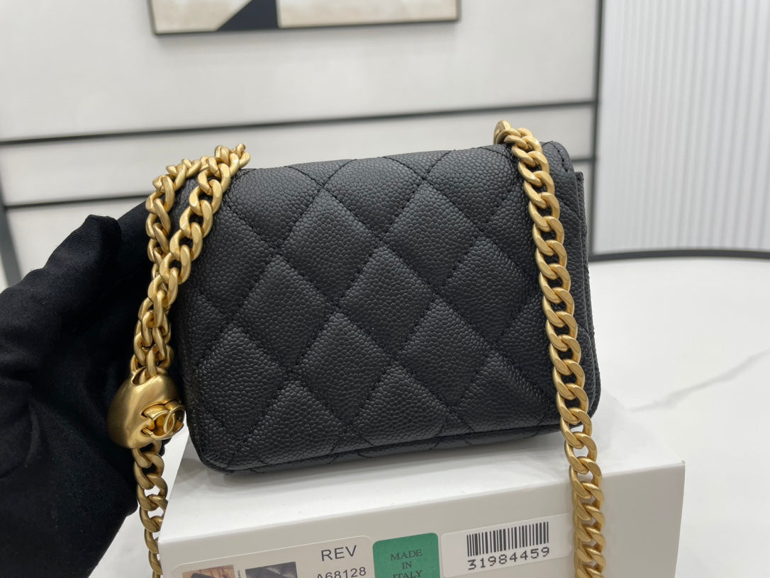 Chanel - Luxury Bag - CHL - 335