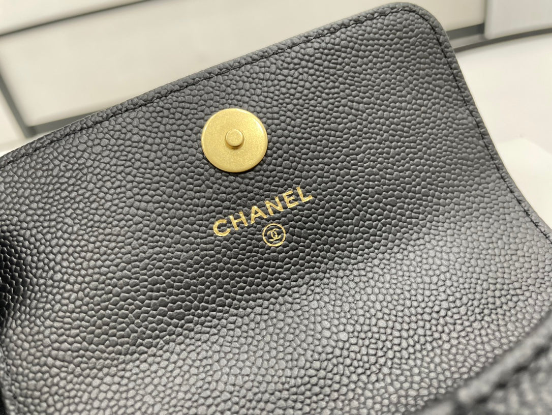 Chanel - Luxury Bag - CHL - 335