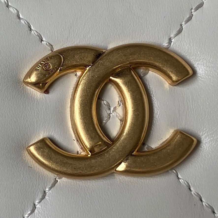 Chanel - Luxury Bag - CHL - 328