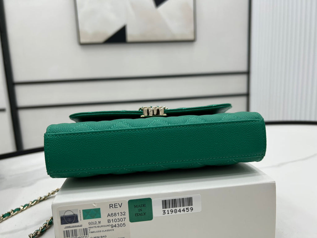 Chanel - Luxury Bag - CHL - 319