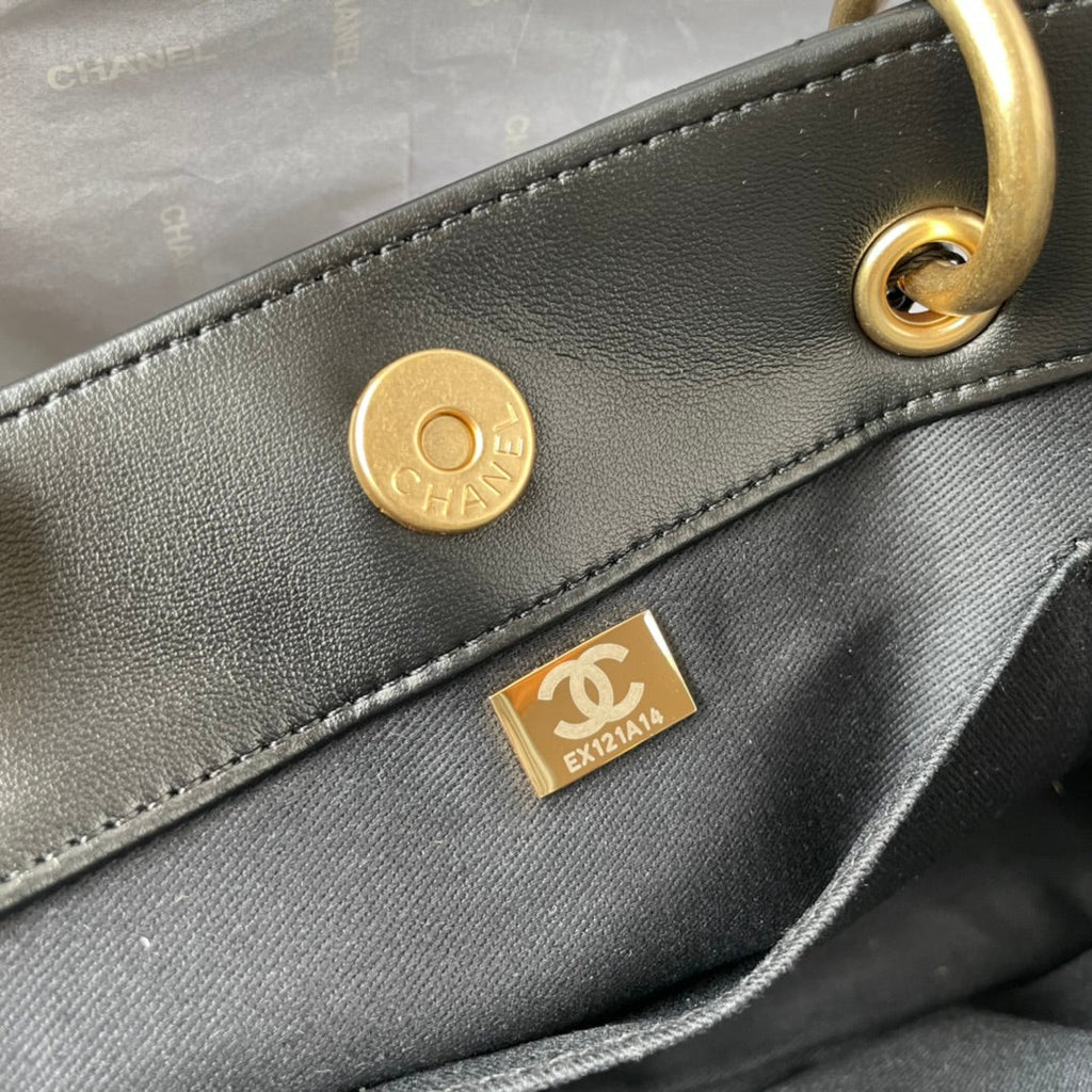 Chanel - Luxury Bag - CHL - 149