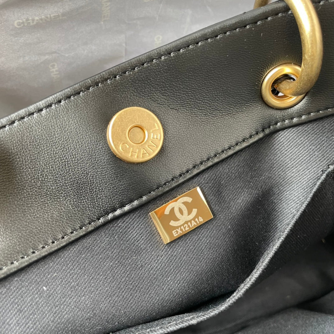 Chanel - Luxury Bag - CHL - 149