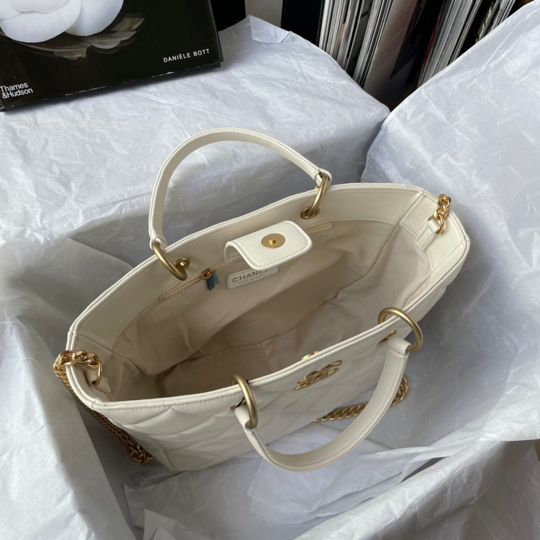 Chanel - Luxury Bag - CHL - 150